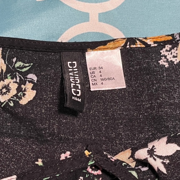 floral tank - Picture 4 of 4